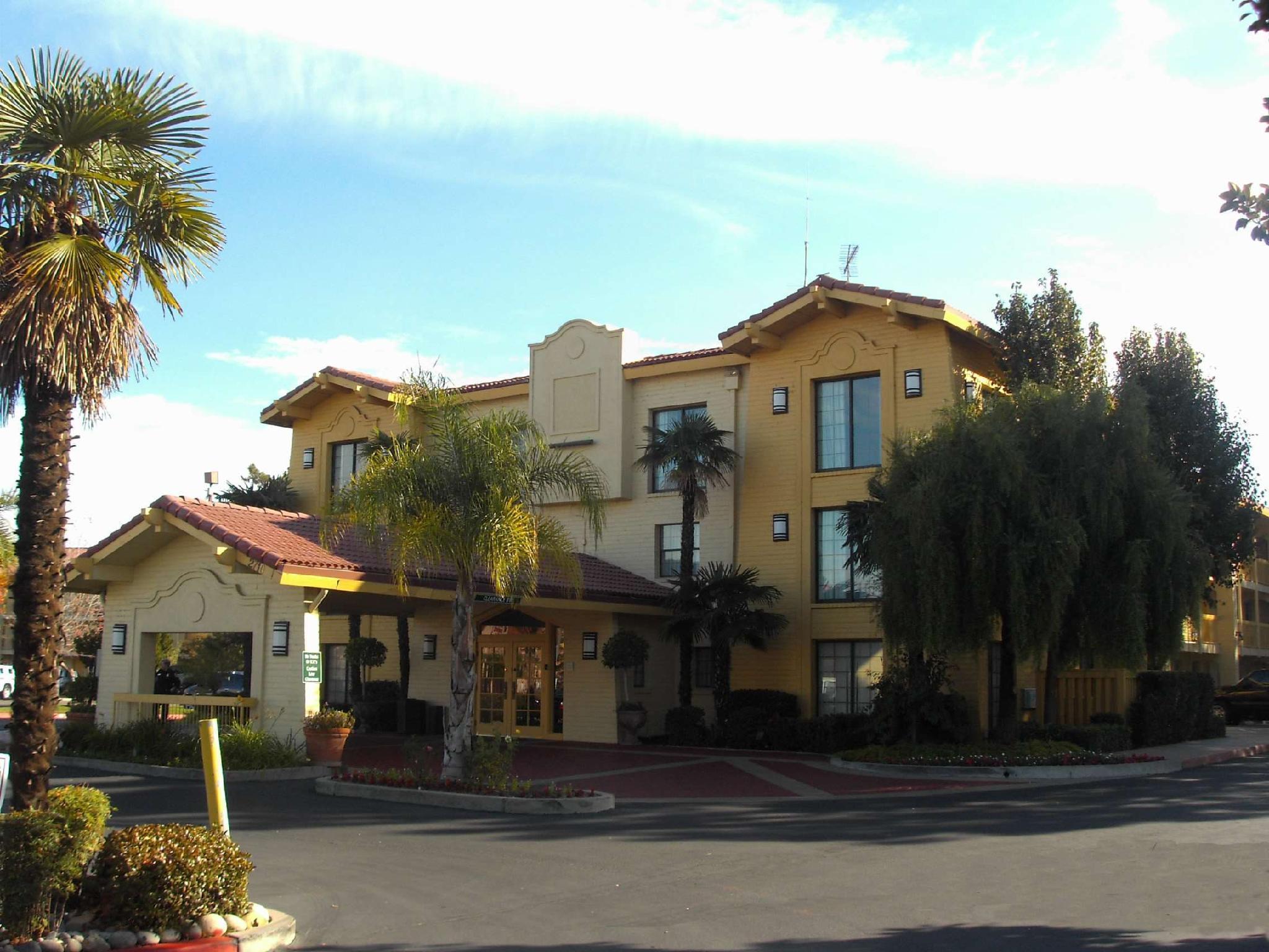 La Quinta Inn By Wyndham Stockton Exterior photo